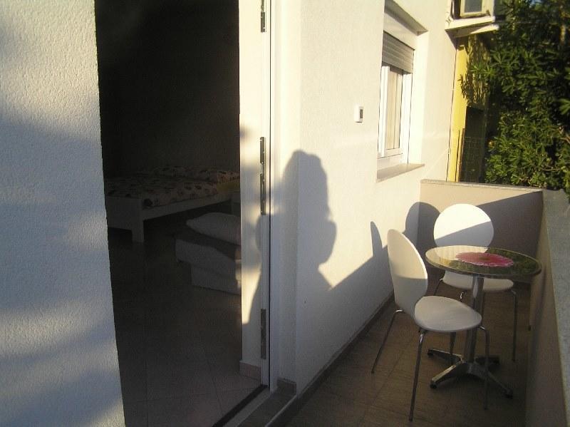 Deda Apartments Паг Екстериор снимка