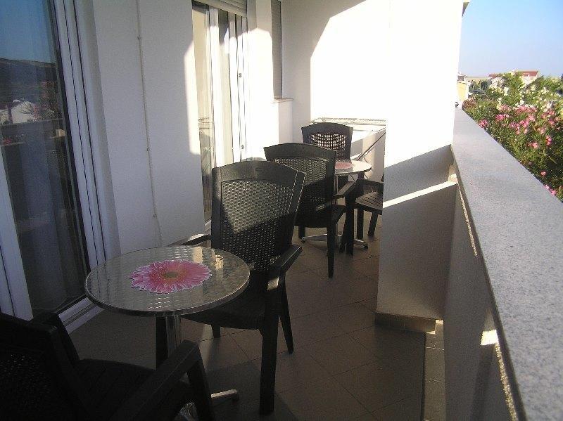 Deda Apartments Паг Екстериор снимка